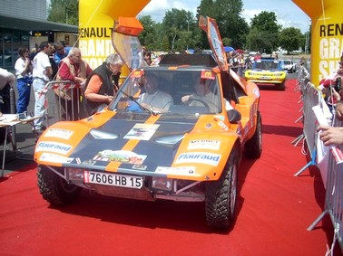 Voiture de Rallye Tout Terrain